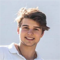 Niklas Muennighoff's profile picture