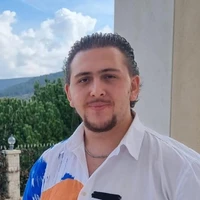 Kutsal Ozkurt's profile picture